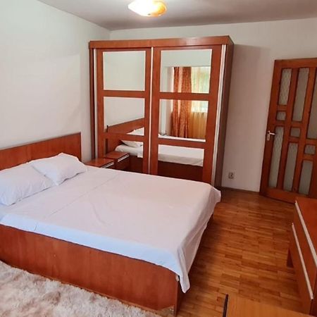 コンスタンツァApartament Florinaアパートメント エクステリア 写真