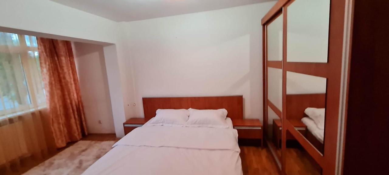 コンスタンツァApartament Florinaアパートメント エクステリア 写真